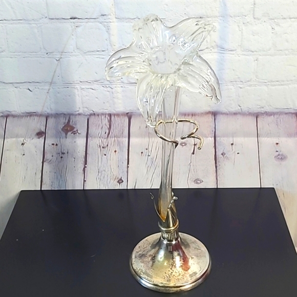 Vintage MCM Hand Blown Glass Art Nouveau Style Lily Orchid Vase Patina Silver - Picture 1 of 17